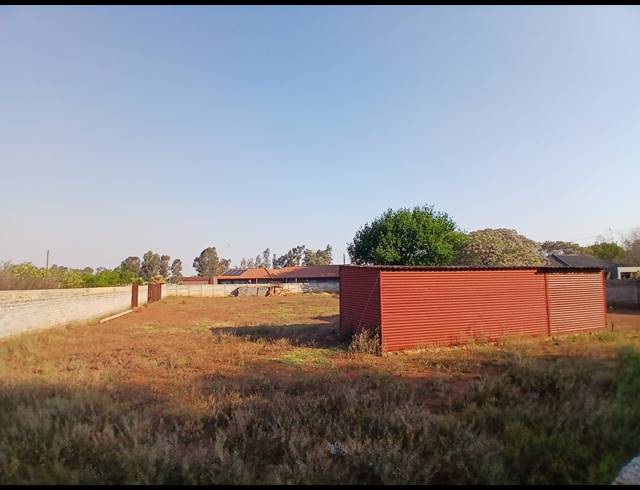 1,409M² VACANT LAND FOR SALE IN KOOKRUS
